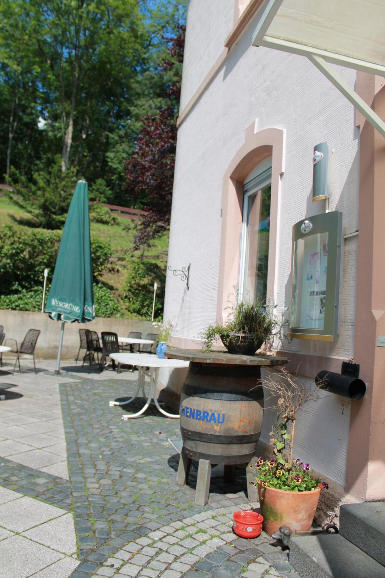 Hotel Restaurant Neu-Holland Kassel Exterior photo
