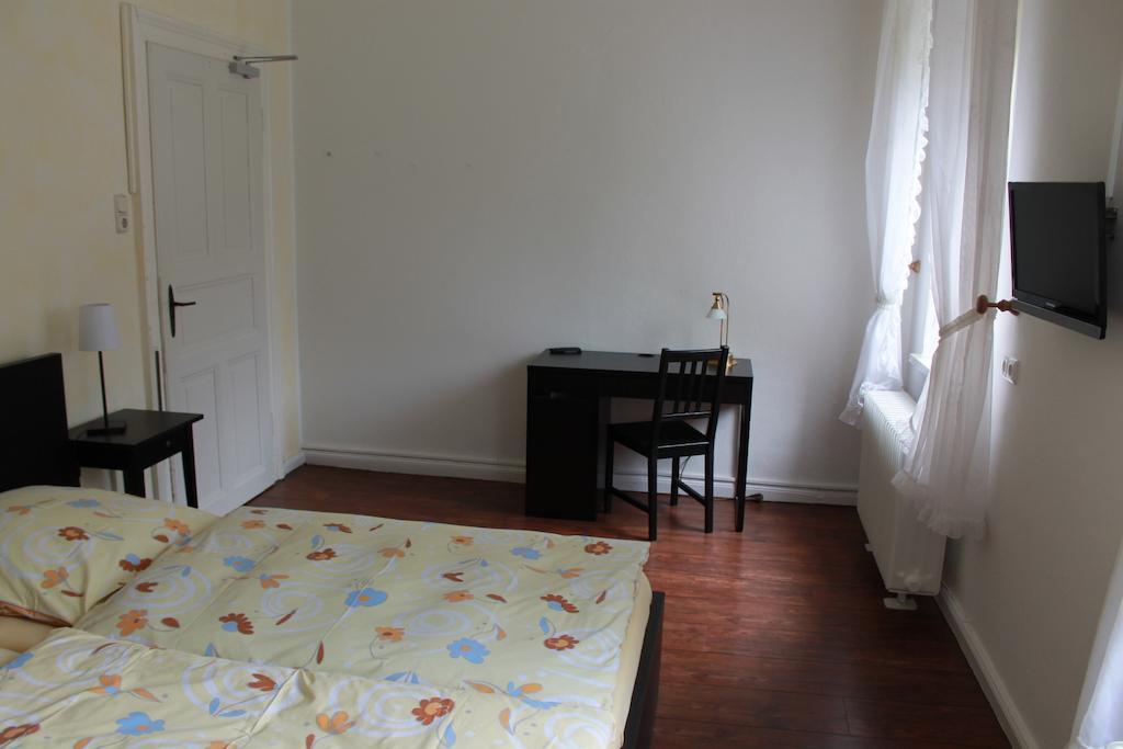 Hotel Restaurant Neu-Holland Kassel Room photo